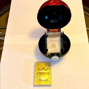 Pokémon 1999 Togepi Gold Plated Card & COA & RedBlackWhite Poké Ball Case